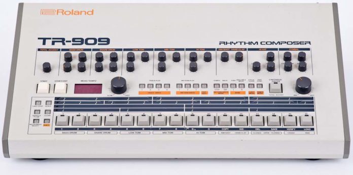 roland-tr-909_uptone