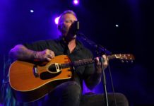 Metallica walczy z rakiem. To już trzecia edycja koncertu Acoustic-4-a-Cure