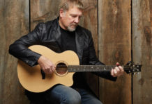 Krótkie spojrzenie na PRS SE Angelus Alex Lifeson