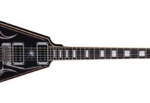 Tracii Guns sygnuje swoim nazwiskiem gitarę Dean!