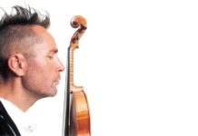 Nigel Kennedy wystąpi w Starym Maneżu