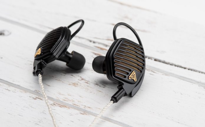 Audeze_LCDi4