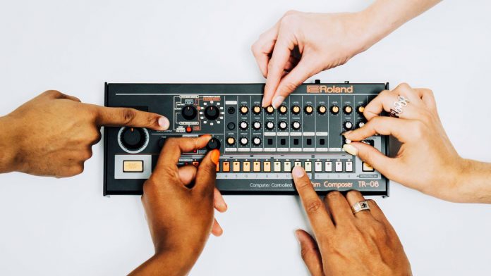 roland-1500-sound-academy