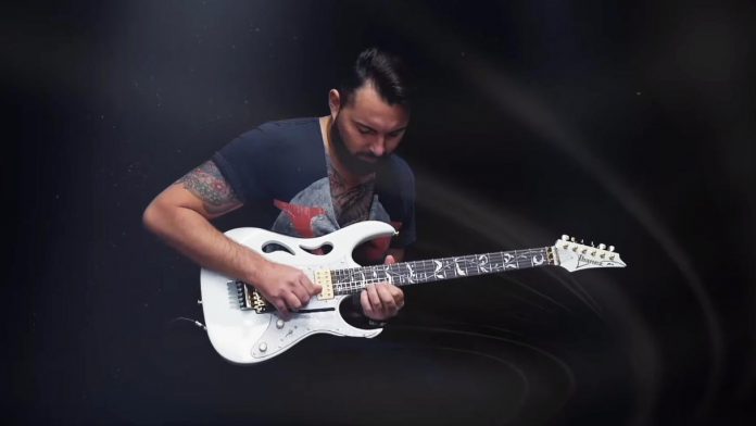 Ibanez_PIA3761_uptone