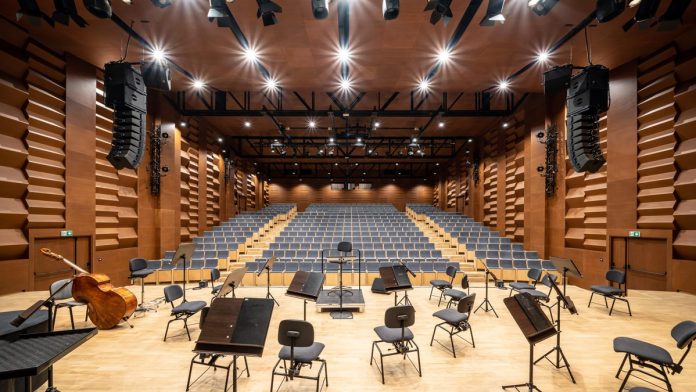 Kompleksowa instalacja w Filharmonii Kameralnej w Łomży zrealizowana przez firmę Audio Plus