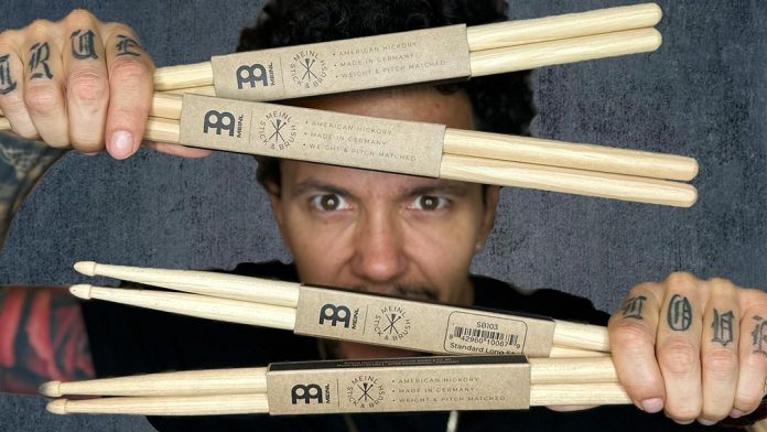 Tomek-Torres-endorserem-Meinl-Stick-and-Brush