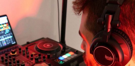 Hercules-HDP-DJ60-sluchawki-DJskie