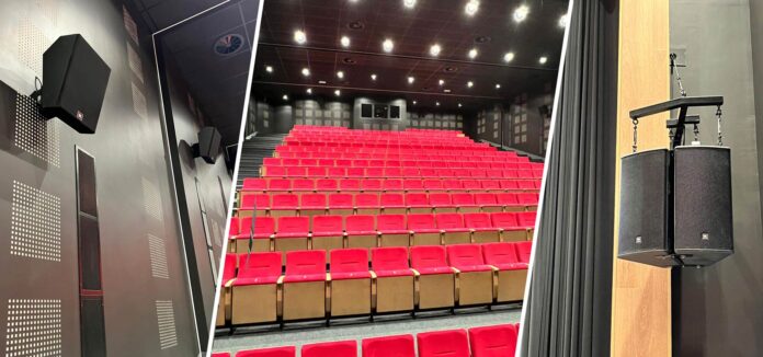 Sala-widowiskowa-w-SCKiW-Harman-Professional-Solutions_uptone