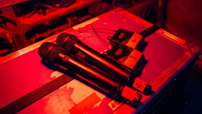 Sennheiser-EW-DX-na-Festiwalu-Glastonbury_uptone