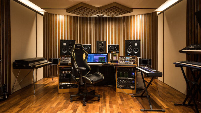 Addicted-to-Music-Studio-Atmos_uptone