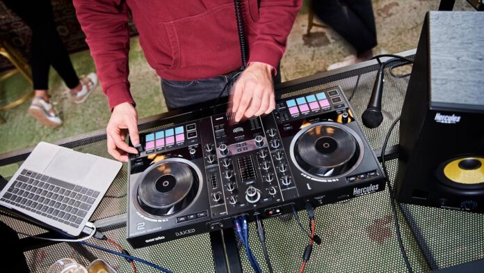 Hercules DJControl Inpulse 500