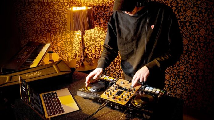 Hercules DJControl Inpulse 500