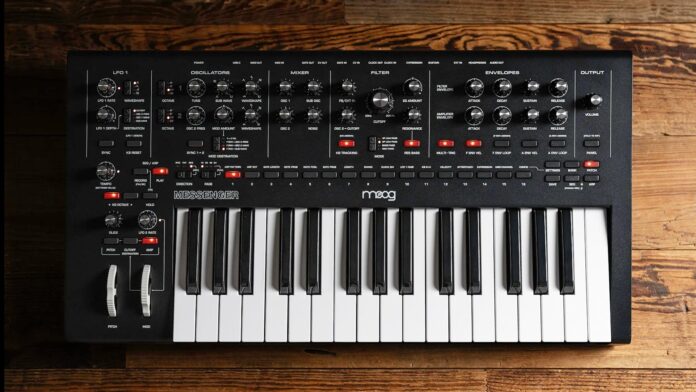 Moog-Messenger_uptone_review