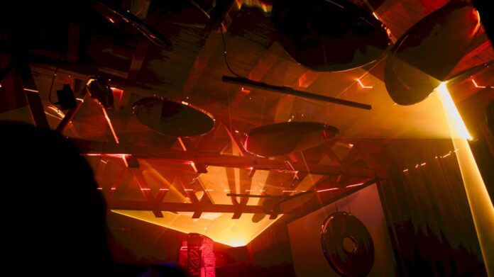 Reflections L-Acoustics L-ISA