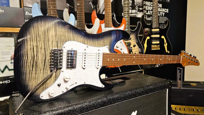 Ibanez-AZ22S1F_Peta-Lukacs_uptone
