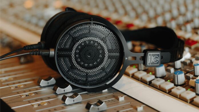 Audio-Technica ATH-R70xa Audio-Technica ATH-R70xa