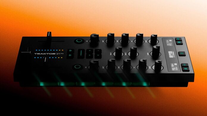 Native Instruments Traktor Z1 MK2 Native Instruments Traktor Z1 MK2