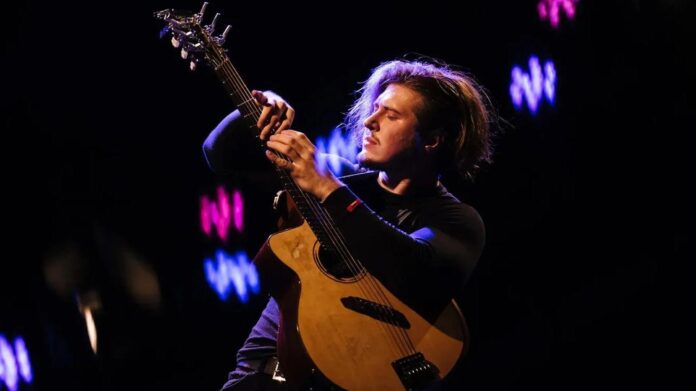 Alexandr Misko - król fingerstyle na Guitar Expo! Alexandr Misko - król fingerstyle na Guitar Expo!