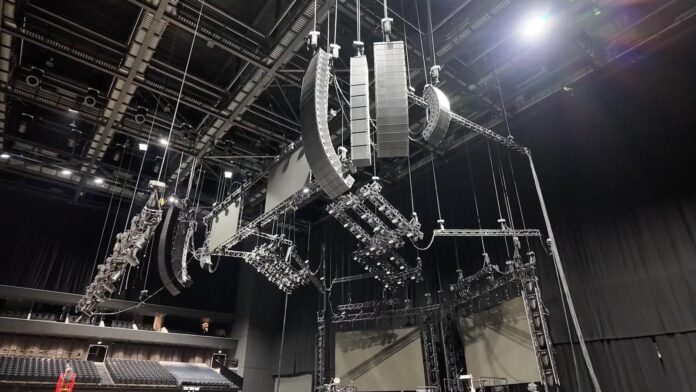 Adamson-VGt_D-Block-Europe_uptone Adamson-VGt_D-Block-Europe_uptone