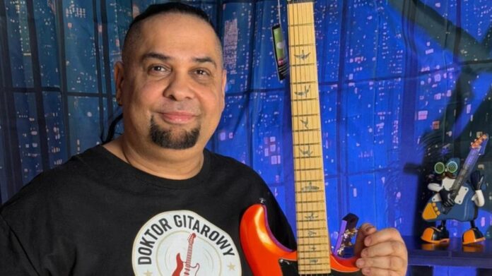 Doktor-Gitarowy-Vibe-na-Guitar-Expo-2026_uptone Doktor-Gitarowy-Vibe-na-Guitar-Expo-2026_uptone