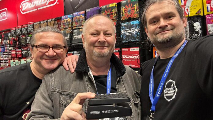 Music Dealer na Guitar Expo Music Dealer na Guitar Expo