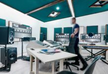 ADAM Audio i Dolby pokazują Dolby Atmos w praktyce. Feinklang Studios jako przykład nowoczesnego masteringu immersyjnego ADAM-Audio-x-Dolby-x-Feinklang-Mastering_uptone