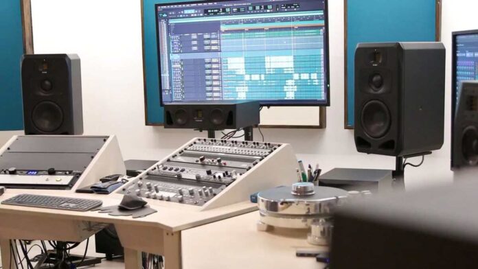 adam-audio-s3v-a44h-a4v-studio-monitors-feinklang-mastering_1 adam-audio-s3v-a44h-a4v-studio-monitors-feinklang-mastering_1
