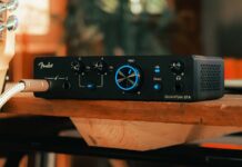 Interfejs audio do domowego studia? Fender przecenił serię Quantum na cały czerwiec Fender-Studio-Quantum-LT-4_uptone