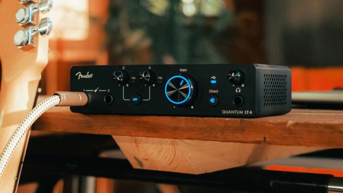 Fender-Studio-Quantum-LT-4_uptone Fender-Studio-Quantum-LT-4_uptone