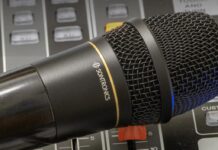 Po latach próśb Sontronics wreszcie zrobił kapsułę dla systemów Shure Sontronics SOLO W1