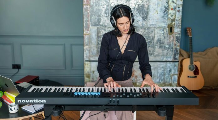 Novation domyka serię Launchkey MK4. Czas na model z 88 klawiszami Novation Launchkey-88-MK4