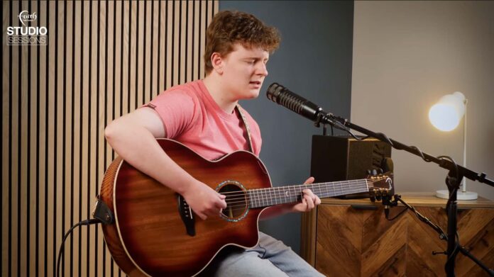 Faith-Guitars-Studio-Sessions-Joseph-Davis-Last-Train-to-the-Coast_uptone