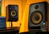 KRK V-Series 5 są już w Polsce. Nowa generacja stawia na DSP, AES3 i bezprzewodowe sterowanie KRK-V-Series-5