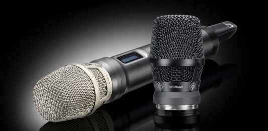 Neumann-KK_104_A_and_KK_105_A_with_Transmitter_Neumann_Capsule_uptone