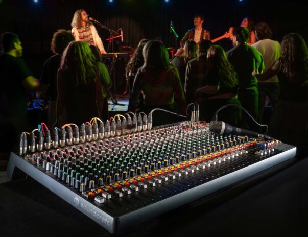 Soundcraft_SignaturePlus_FOH Soundcraft_SignaturePlus_FOH