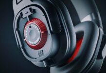 sE wchodzi w słuchawki. KLS 150 pozwalają mechanicznie regulować bas o +/-5 dB KLS-150